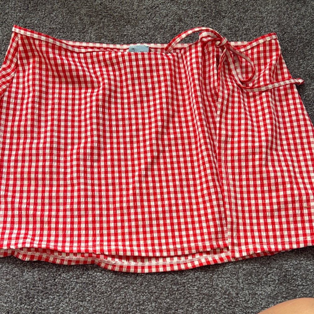 Shade & Shore Red and White Checkered Skirt